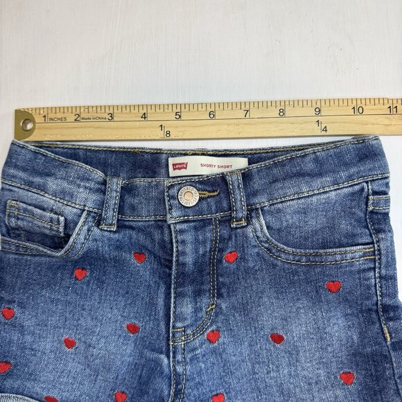 Levi's Girls Embroidered Hearts Shorty Short Size 6x Love Valentines Levis - Picture 8 of 11